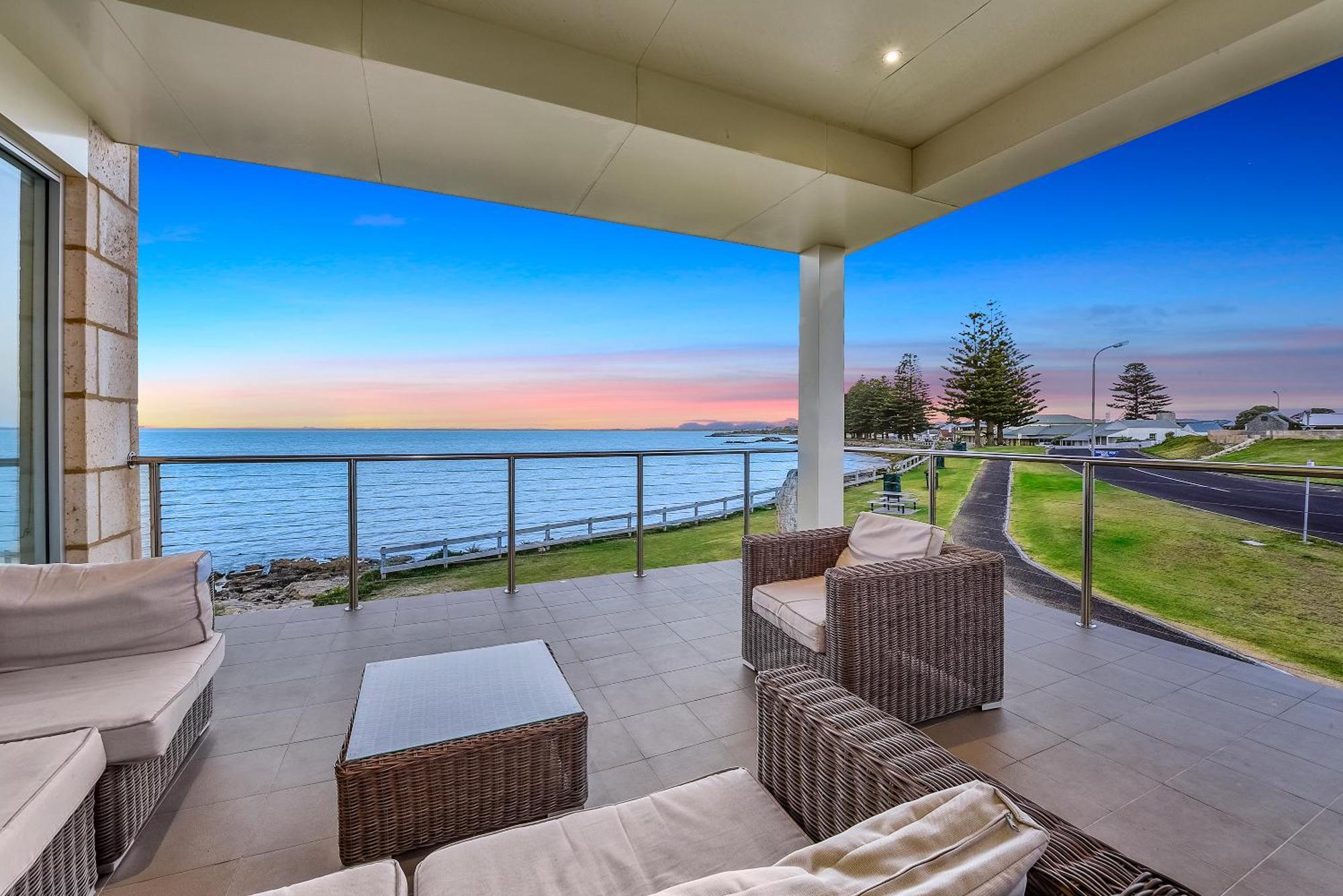 Aloha Waterfront Properties Роуб Стая снимка
